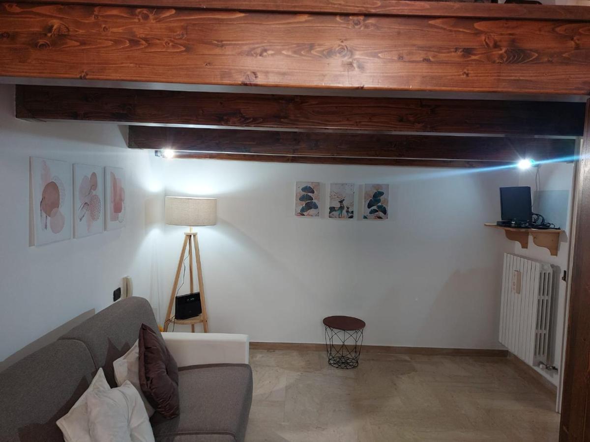 Suite Del Conservatorio Nel Centro Storico Lecce Bagian luar foto