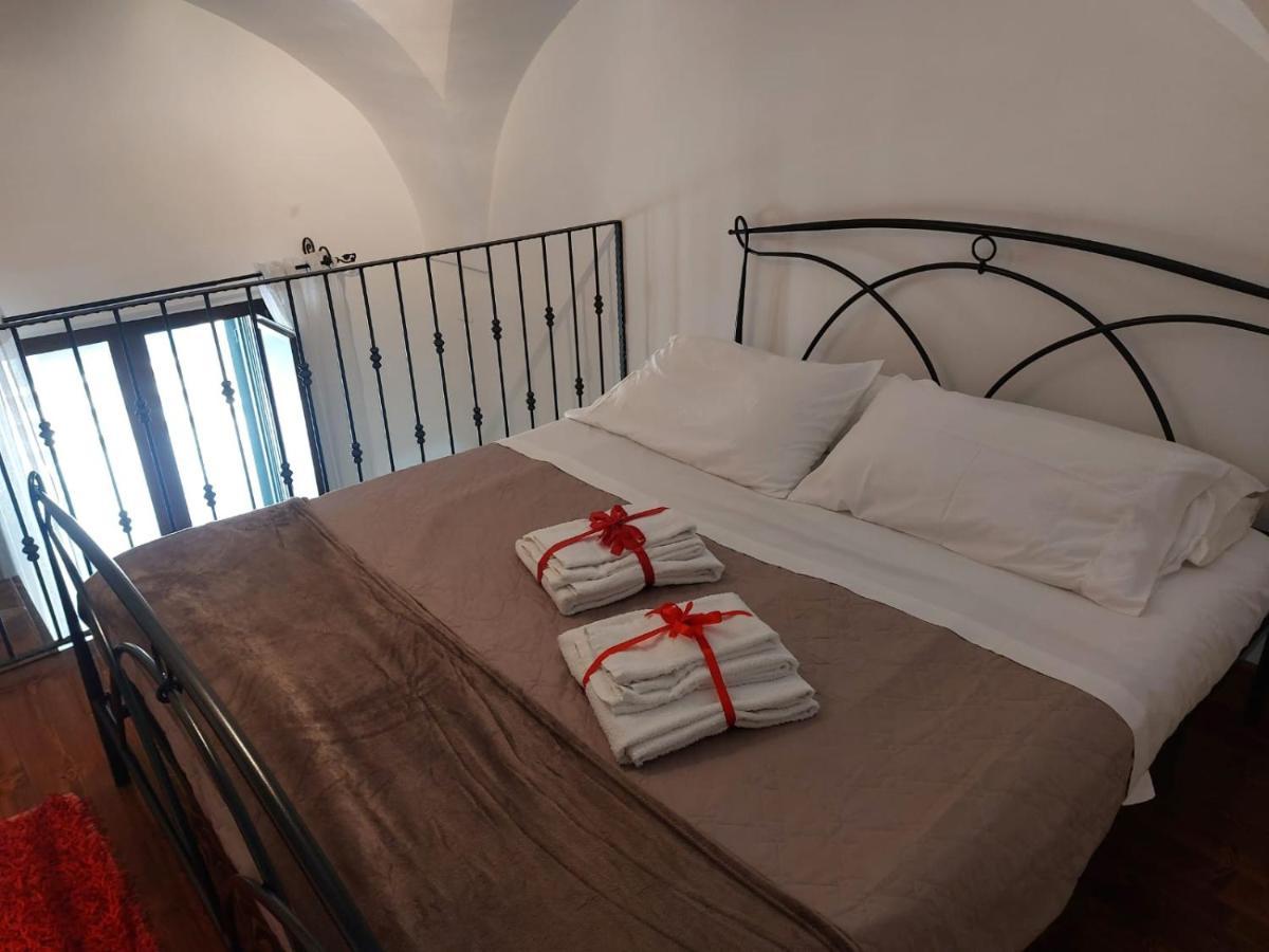 Suite Del Conservatorio Nel Centro Storico Lecce Bagian luar foto
