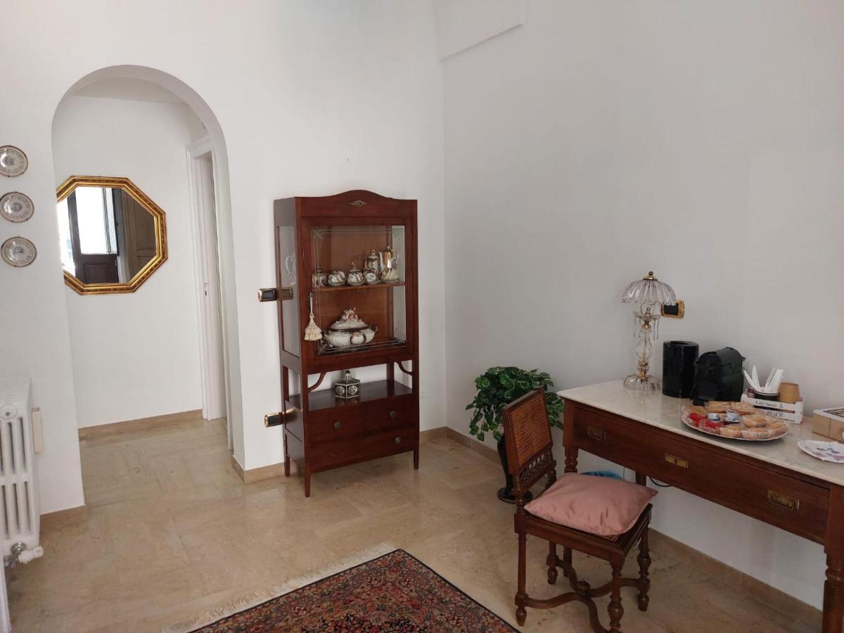 Suite Del Conservatorio Nel Centro Storico Lecce Bagian luar foto